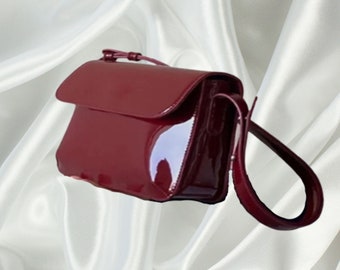 Bright Vintage Patent Leather Crossbody Bag: Versatile for Grocery Shopping - Minimalist Tote Bag-Perfect Gift for Her-Available in 2 Colors