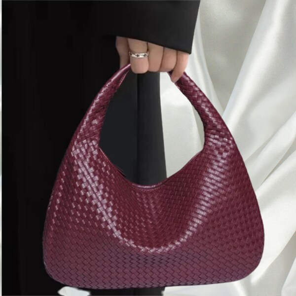 Interwoven Leather Purse Clutch Bag: Large Designer Dumpling Bag - Knot Woven Vegan Leather Shoulder Bag, Ideal Gift for Her