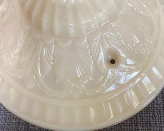 Lámpara de uranio Art Déco.