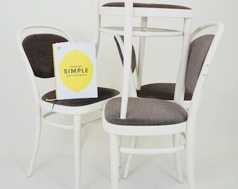Michael Thonet Upholstered bentwood chairs model 215, set of 4