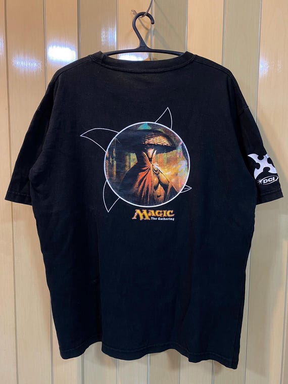 Vintage 00s Magic the Gathering Opal-eye Konda's Yojimbo T Vintage 00s Magic the Gathering Opal-eye Konda's Yojimbo T