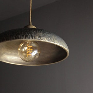 Wooden pendant lamp