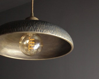 Wooden pendant lamp