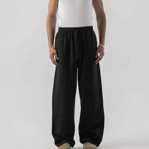 Black Linen Pants Men – Wide Leg Baggy Trousers – Lightweight Summer Pants – Loose Fit Mens Beachwear – Casual Linen Slacks