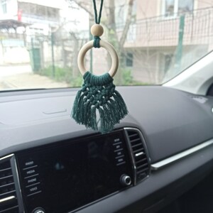 Boho Auto Charm Accessoire Makramee-Autospiegel aus Holz zum Aufhängen Geschenkideen für Gäste Hochzeitsgeschenke Braut-Baby-Geschenke Geschenk für Sie Bild 3