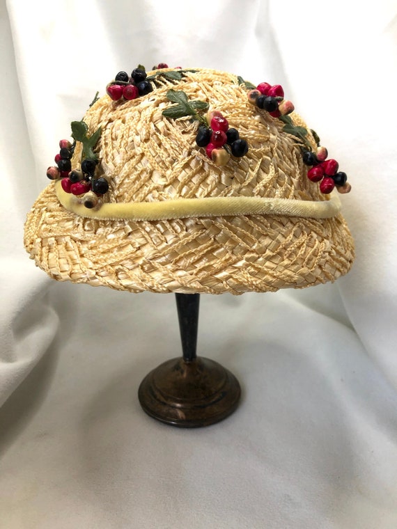 Vintage Ladies Straw Hat