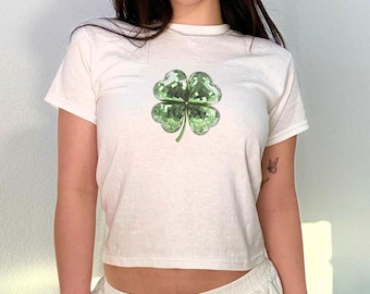 Disco Ball Shamrock Baby Tee Women St Patricks Day Crop Top Four Leaf Clover Mirrorball St Paddys Day T Shirt Cute St Pattys Outfit Irish