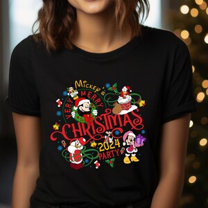 Chemise Mickey's Very Merry Christmas Party 2024, t-shirt de Noël Disney Santa Mickey et Minnie, T-shirt de vacances de Noël, chemise Wdw Disneyland