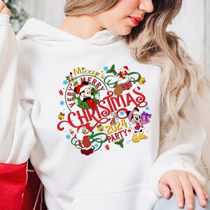 Sweatshirt Mickey's Very Merry Christmas Party 2024, t-shirt de Noël le père Noël Mickey et Minnie Disney, T-shirt de vacances de Noël, chemise Wdw Disneyland