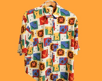 Vintage mehrfarbiges Fantasy-Muster Indie-Shirt für Damen mit kurzen Ärmeln