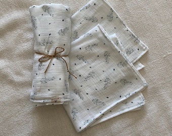 Swaddle cloth 95 x 95 cm + burp cloth 40 x 40 cm little forest, white with green branches, muslin