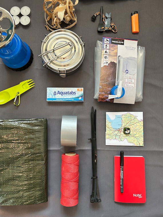 Custom emergency kit, emergency bag, go bag