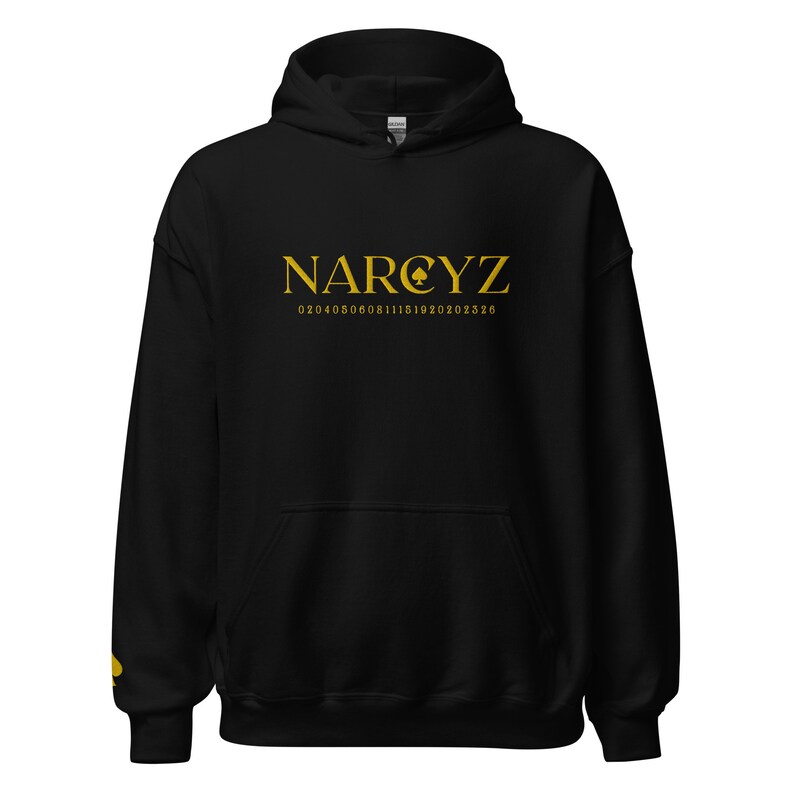 NARCYZ-1975-BLVCK geborduurd Geel