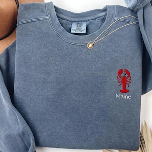 Embroidered Maine Lobster Crewneck Sweatshirt, Coastal Beach Sweater, Maine Vacation Sweatshirt, Fisherman Aesthetic, New England Pullover