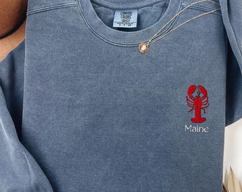 Embroidered Maine Lobster Crewneck Sweatshirt, Coastal Beach Sweater, Maine Vacation Sweatshirt, Fisherman Aesthetic, New England Pullover