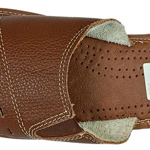 Men’s slip-on summer slippers with cushioned sheepskin footbed for all-day comfort.