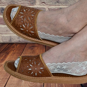 Women&#39;s Slide Sandals Handmade Leather Summer Slippers Brown Sheepskin Bedroom Slippers Indoor Flip Flop For Ladies
