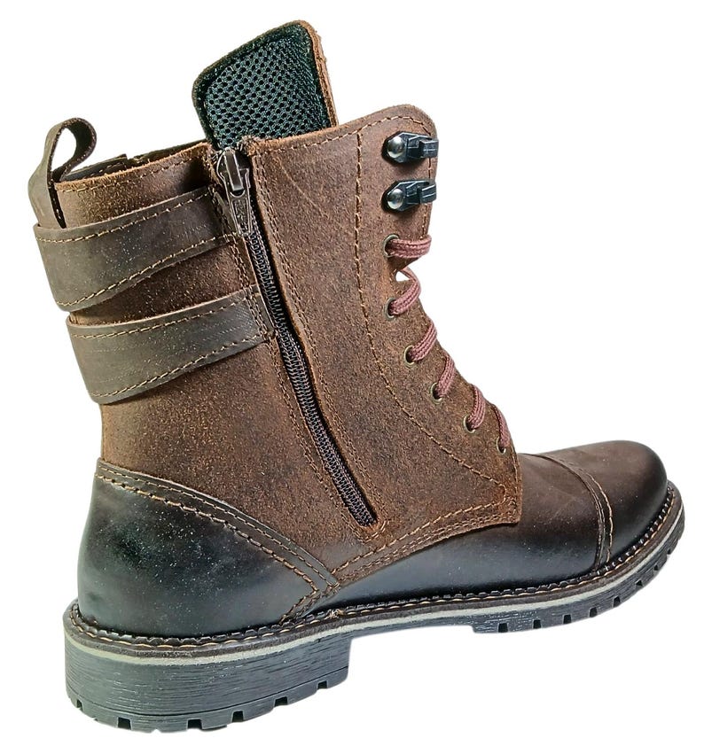 Rear view of men’s ankle combat boots showing sturdy heel support, reinforced stitching, and premium leather texture.