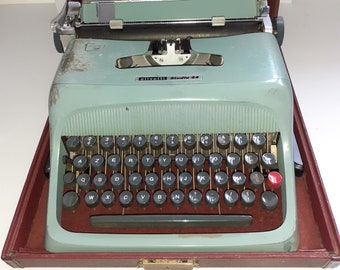 Olivetti Studio 44 Typemachine Groen met koffer, Vintage Retro jaren 50