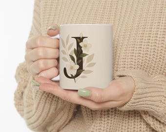 Floral Initial Mug – Personalized Botanical Letter J Cup – Custom Coffee or Tea Gift – Aesthetic Cottagecore Ceramic Mug