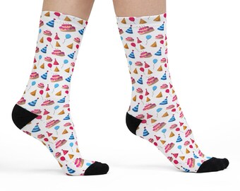 Chaussettes joyeux anniversaire, chaussettes de fête, gâteau et confettis, chaussettes pour gâteau, cadeau d'anniversaire, chaussettes unisexes