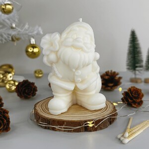 Santa Claus Candle, Santa Candle, Christmas Candles, Holiday Scented Candle, Scented Candles for Christmas Gift, St Nick