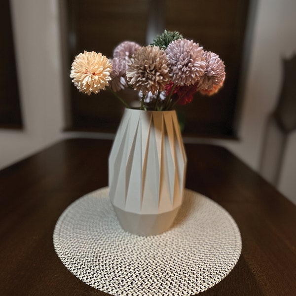 Geometry of Light 3D printed eco-friendly vase 24cm height