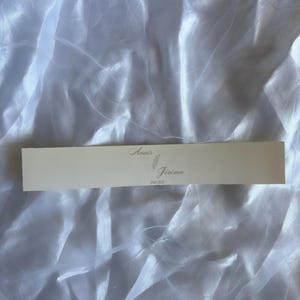 Personalisierte beige Wasserflaschenetiketten, Taufe, Geburtstag, Babyparty, Junggesellenabschied - Hochzeitsgastgeschenk - Selbstklebende Etiketten