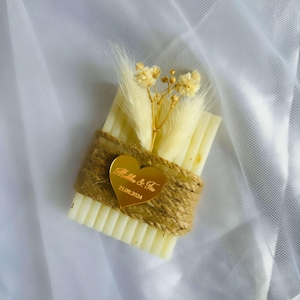 guest gift soap - Personalized handmade soap - wedding favor - Personalized lavender soap for wedding, event and baptism