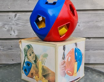 Vintage Tupperware Shape O Ball Classic Tupper Toys Red and Blue Shape Sorter Sphere with Yellow Shape Blocks Educational Toys Original Box