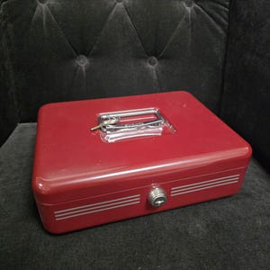 Metal Cash Box with Lock – Red Brabantia