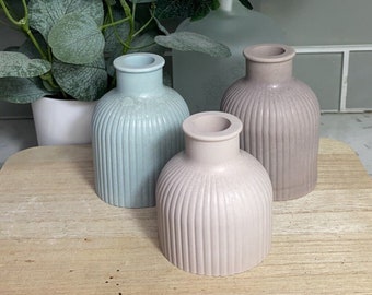 Minimalist Concrete Vase | Modern Style Vase | Ribbed Mini Vase | Concrete Candle Holder |Cement Vase | Small Flower Vase