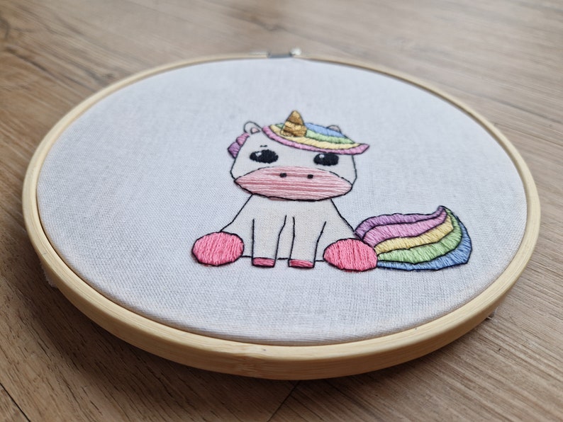 Embroidery picture unicorn / embroidery frame unicorn / wall decoration / 18 cm embroidery picture / gift for birth / embroidery image 3