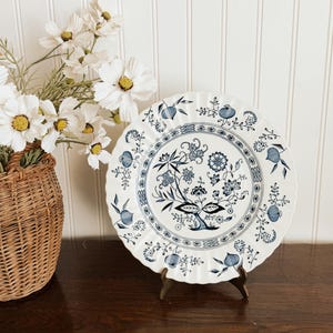 Nordic Blue Onion - Etsy