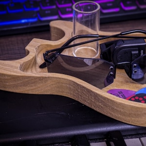 Strat Guitar Shaped Catch All Tray, Gift for Musicians,  Guitar Dish Tray, Wooden Anniversary Gift, Catch All Tray, Valet Tray, Birthday