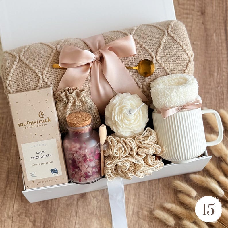 Cozy Gift Box for Her: Blanket, Mug, Flowers & More Gift Box 15