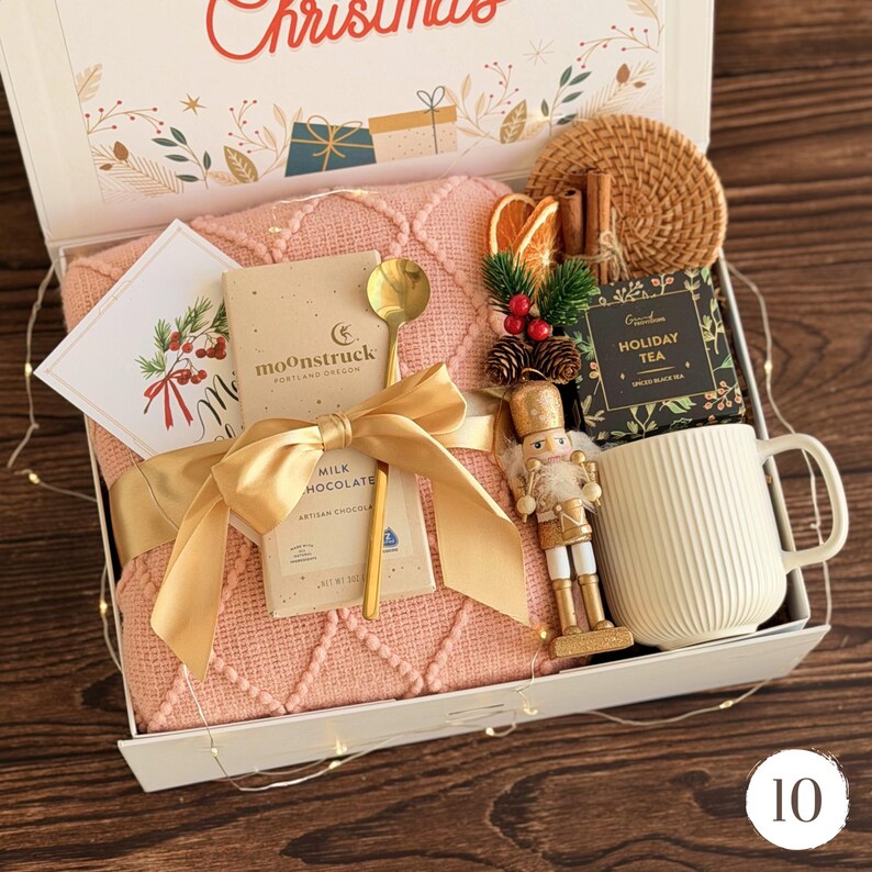 Cozy Gift Box for Her: Blanket, Mug, Flowers & More Gift Box 10