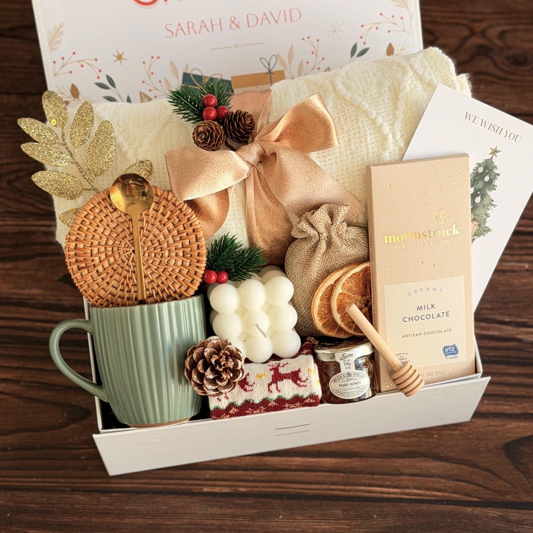 Boss Gift Box: Personalized Magnetic Box With Blanket, Mug, and