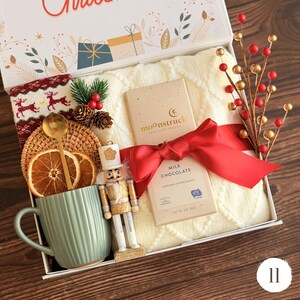 Cozy Gift Box for Her: Blanket, Mug, Flowers & More Gift Box 11