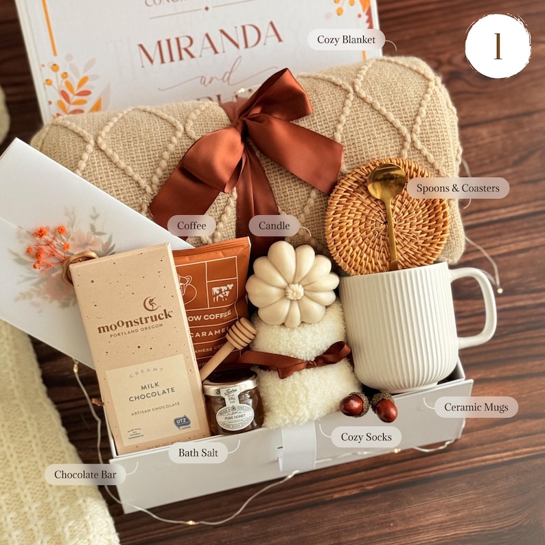 Caja de regalo otoñal acogedora con manta y vela: regalo de agradecimiento Gift Box 1