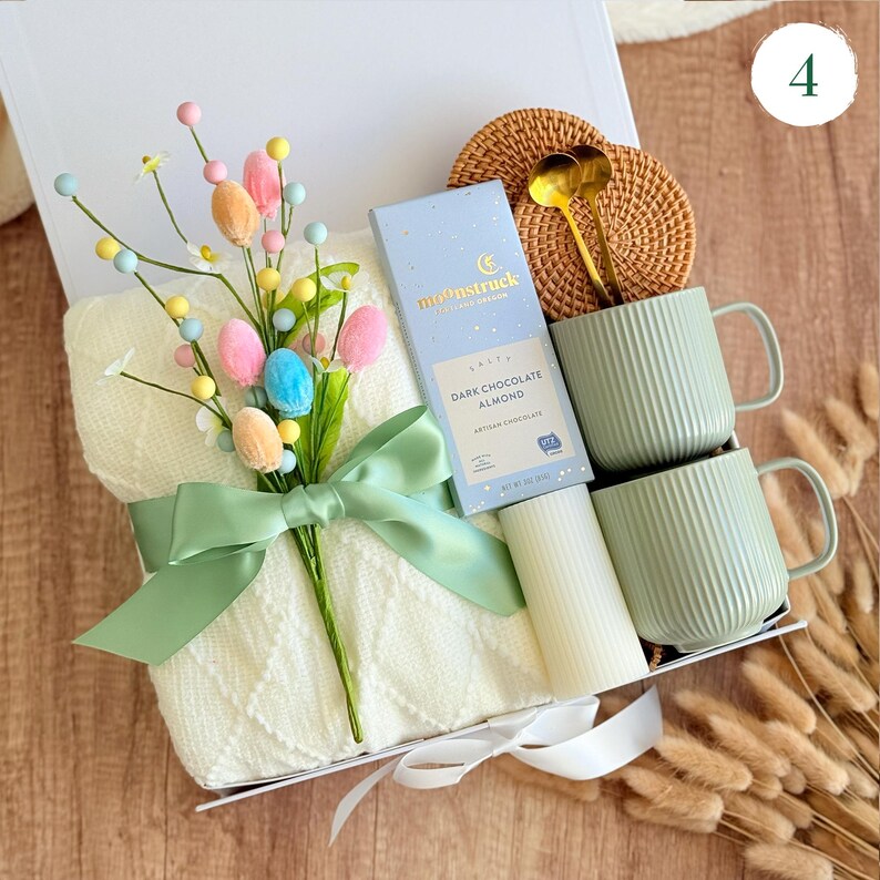 Easter gift box, cozy Easter gift, Easter basket, Easter gift for mom, hygge Easter gift, spring gift box, holiday gift basket, Easter care package, Easter surprise box, warm Easter gifts, relaxation Easter box, Easter self-care kit, Easter-themed gift, pastel Easter gifts, spa Easter box, tea and treats gift, Easter wellness set, handmade Easter gifts, thoughtful Easter present, festive Easter bundle
