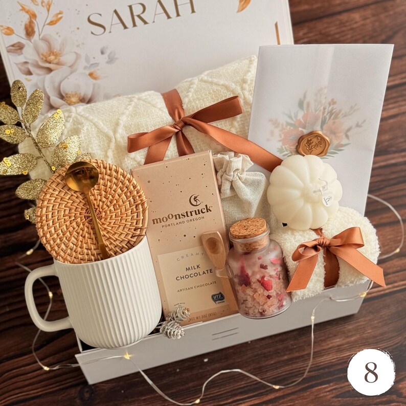Cozy Gift Box for Her: Blanket, Mug, Flowers & More Gift Box 8