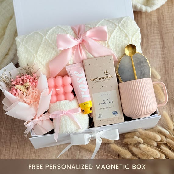 Bridesmaid Gift Box, Wedding Gift Set ,Engagement Gift Box, Gift Favor Box, Pregnancy Gift Box, Custom Gift Box, Gift Box Girlfriend