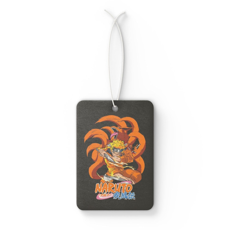Anime Auto Lufterfrischer Black Ice Scent Anime Auto Decor Otaku Rückspiegel Anhänger Kawaii Auto Zubehör Perfektes Geschenk für Anime-Liebhaber Bild 2