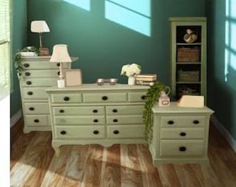 Beautifully restored three-piece dresser set, matte black painted drawer pulls