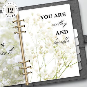 Druckbares Planner Dashboard | Weiß Blumen Accessoires & Trennblätter | Elegantes Design | A4, A5, US Half Letter, Personal, Happy Classic