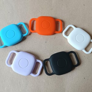 Chipolo One Plus Classic Point Spot用猫犬ペット首輪ホルダー、防水紛失物トラッカーケース保護カバーブラックホワイトピンク