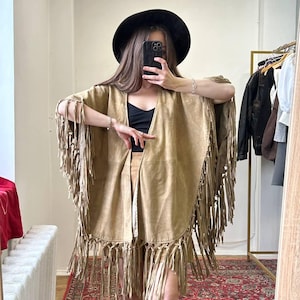 ジャケット・アウター L'Appartement GOOD GRIEF Fringe Poncho Free People Labyrinth Fringed Poncho Striped Sweater XS/S