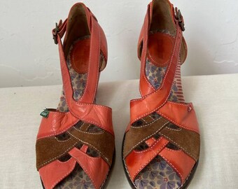 Red vintage pumps Kickers' leather heels, platform 90s womens lace up sandals, block heel shoes, mary janes US 8.5 EU 39 UK 6