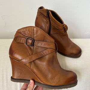 Platform Buffalo London vintage brown boots, women leather cowgirl western boots, high heels shoes,  Portugal wedge renaissance boots EU 40